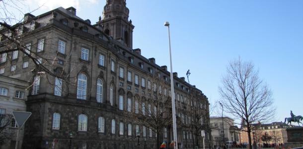 Duński parlament Folketinget w Kopenhadze